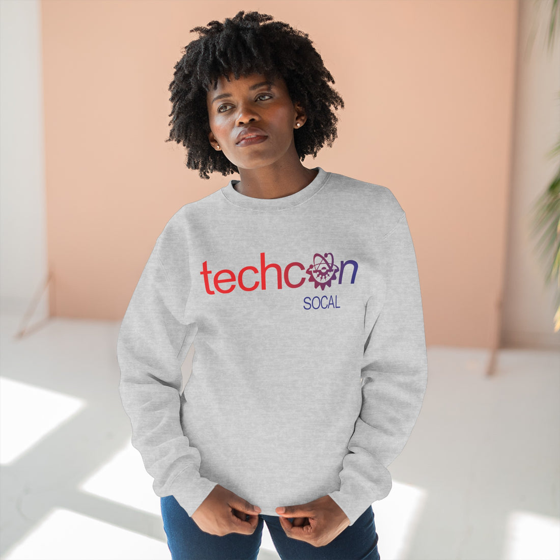 Premium crew neck sweatshirt with fleece fabric