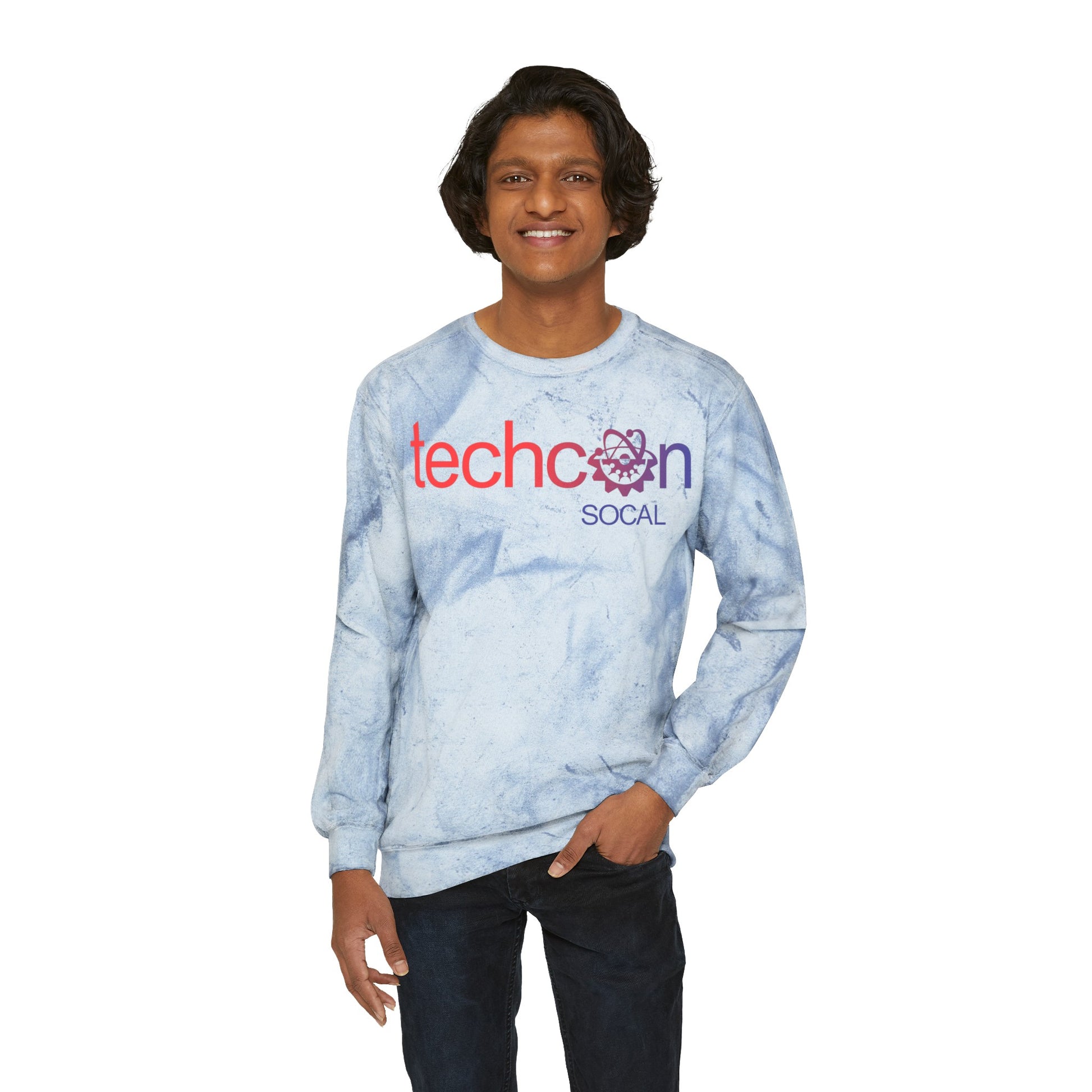 Relaxed fit crewneck with rolled shoulders and twill label